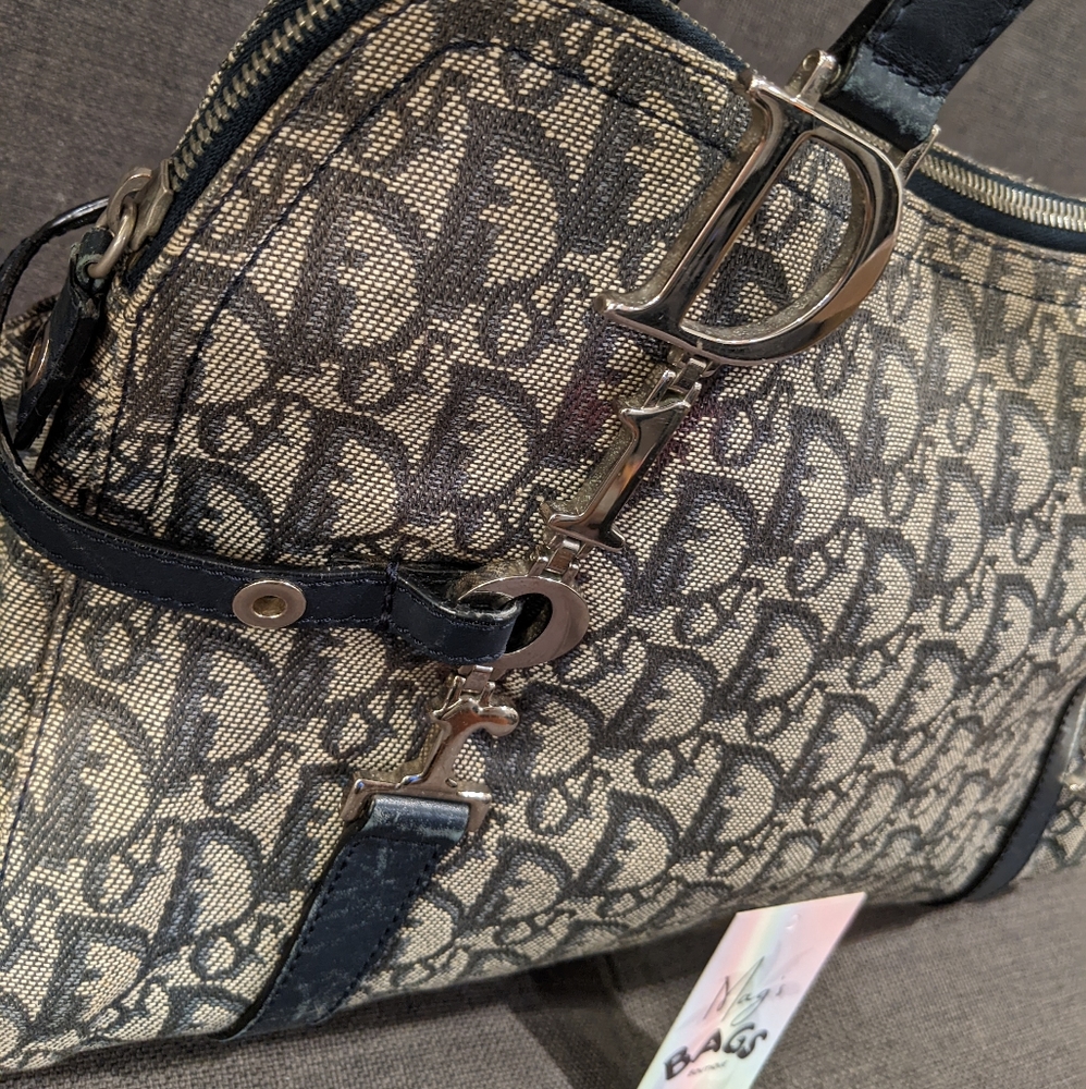 DIOR Diorissimo Trotter Charm Bag - Picture 4 of 14